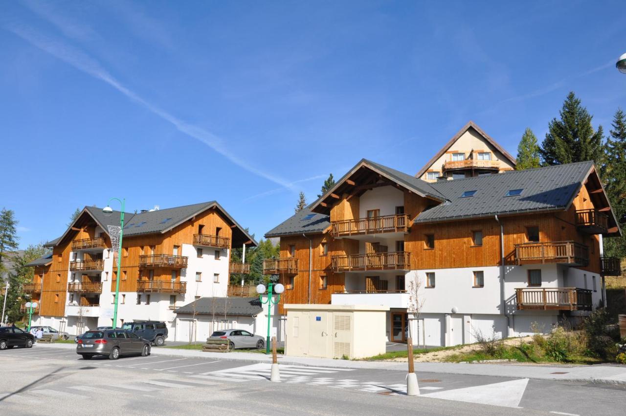 Vacanceole - Au Coeur Des Ours Les Deux Alpes Luaran gambar