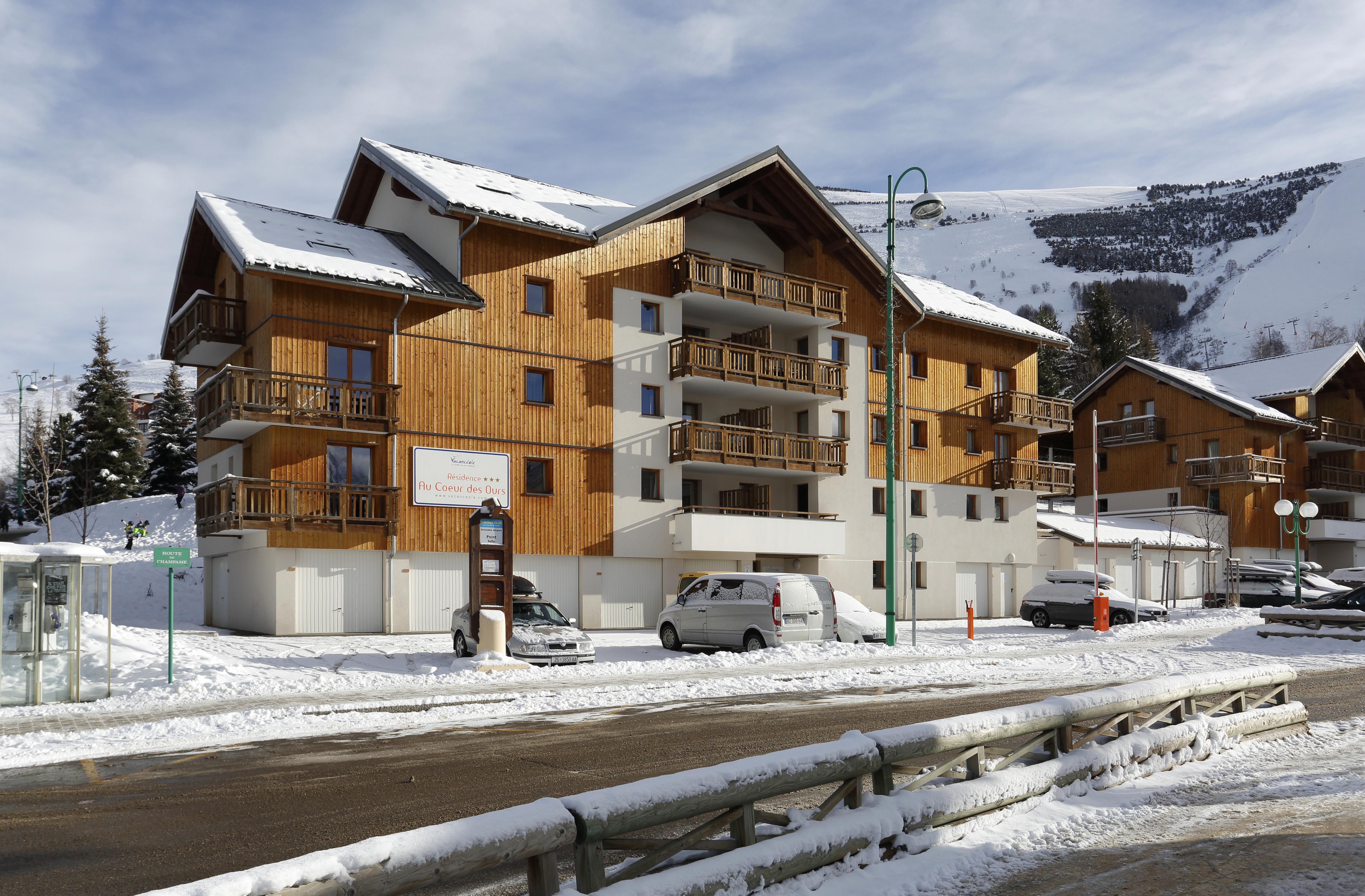 Vacanceole - Au Coeur Des Ours Les Deux Alpes Luaran gambar
